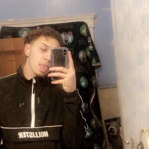 Meet your Posher, Ryan isayah